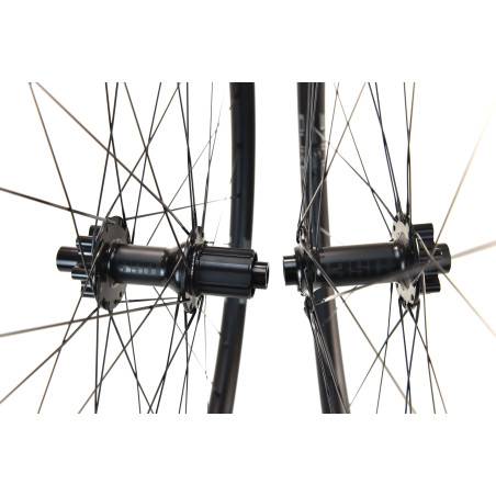 NEW ALL MOUNTAIN WHEELS DUKE CRAZY STAR - DT SWISS 350 IS HG