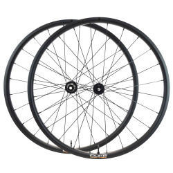 ROUES GRAVEL NEUVES DUKE WORLD RUNNER X 25 - BARON CL