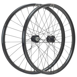 Roues neuves DUKE BACCARA WRX 27 / SON DELUX CL - HOPE PRO5 CL HG11